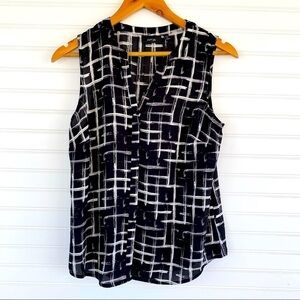 Sleeveless blouse Apt 9 Size petite Medium
